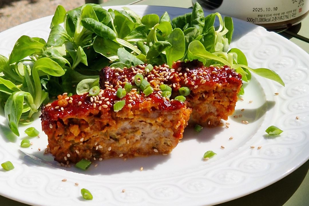 Photo recette coréenne d'été : pain de viande au gochujang