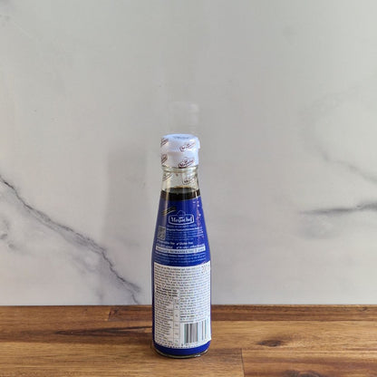 Bouteille étiquette bleue de sauce aux anchois Megachef 200ml, idéale pour kimchi et cuisine coréenne (substitut au Myeolchi Aekjeot)